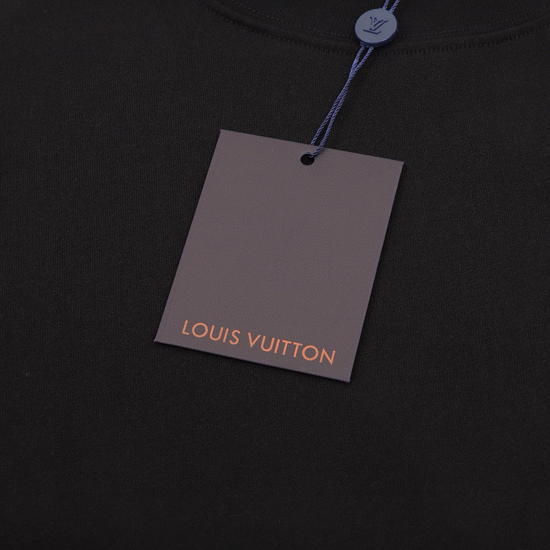 Louis Vuitton Streetwear T-Shirt Men's Casual Crewneck – Brand New Full Packaging