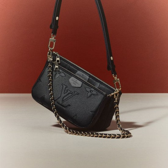 Louis Vuitton Multi Pochette Accessoires Cream M46568 Black M80399